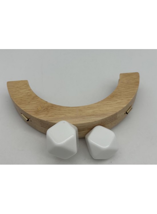 Çanta Aksesuar 14 Cm Oval Ahşap Burs Beyaz Renk Toplu Çanta Aksesuar 14 Cm Oval Ahşap Burs Beyaz Renk Toplu