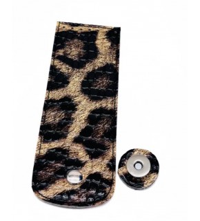 Çanta Aksesuar 16x6 cm Mıknatıslı  Suni Deri Kapak Leopar  Renk Gümüş Renk Metalli