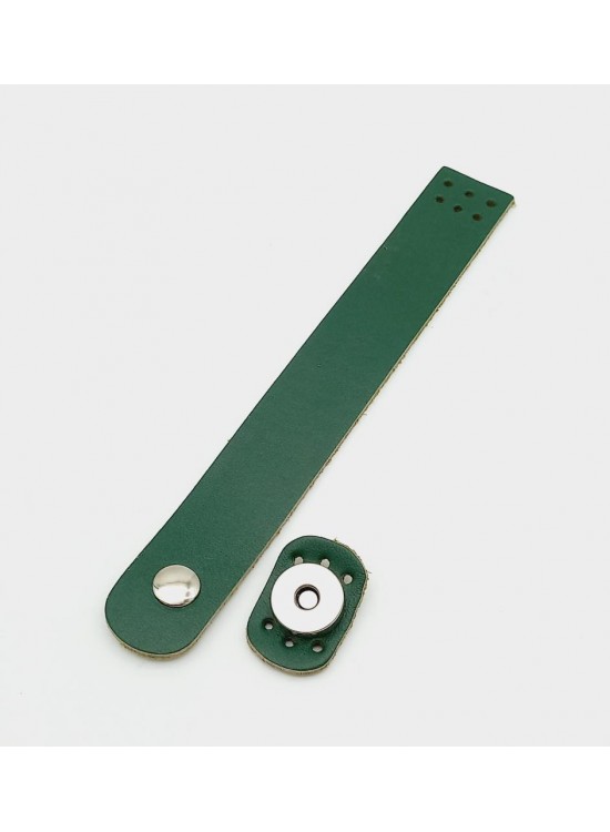 Çanta Aksesuar 18x2,3 cm Yeşil Gerçek Deri Düz Çanta Kapağı Gümüş Metalli Çanta Aksesuar 18x2,3 cm Yeşil Gerçek Deri Düz Çanta Kapağı Gümüş Metalli