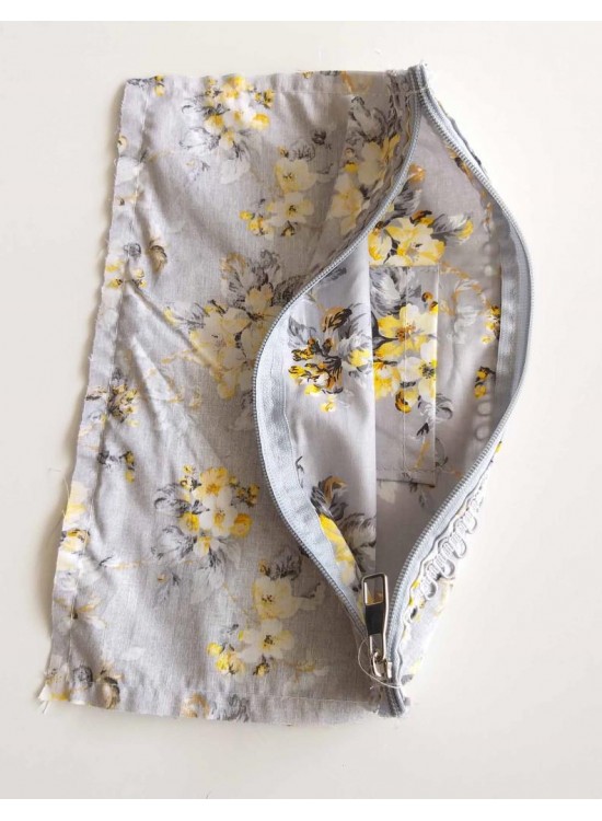 Çanta Aksesuar 20X30 Cm Dikilmiş Fermuarlı Astar Gri Zemin Sari Çiçek