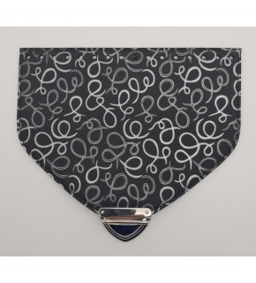 Çanta Aksesuar 22.5x18 cm Suni Deri Desenli Siyah Renk Kapak Gümüş Metalli