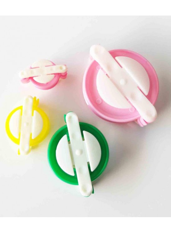 Çanta Aksesuar 4Lü Pon Pon Aparatı Çanta Aksesuar 4Lü Pon Pon Aparatı