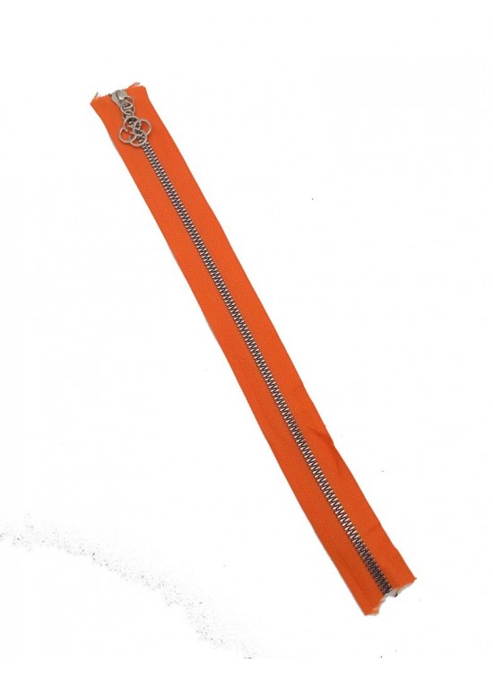 Çanta Aksesuar Başlıklı Fermuar 40 Cm Gümüş Metal Turuncu Çanta Aksesuar Başlıklı Fermuar 40 Cm Gümüş Metal Turuncu