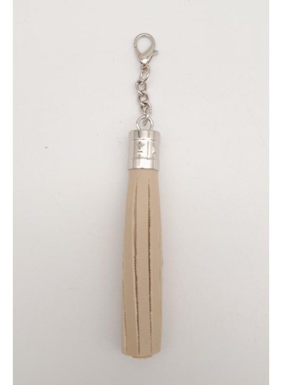 Çanta Aksesuar Bej Suni Deri Kovanlı Püskül Gümüş Metalli