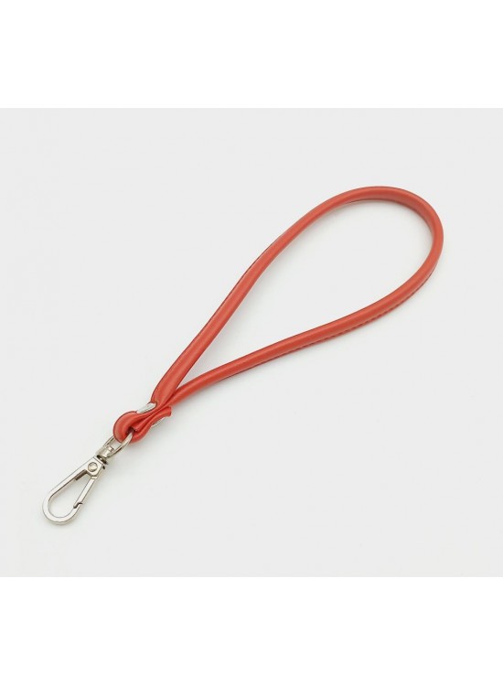 Çanta Aksesuar Dikişli Suni Deri Kırmızı Renk Elcik Gümüş Metal