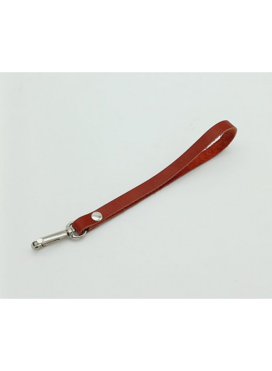 Çanta Aksesuar Gerçek Deri Kırmızı Renk Elcik Gümüş Metalli Çanta Aksesuar Gerçek Deri Kırmızı Renk Elcik Gümüş Metalli