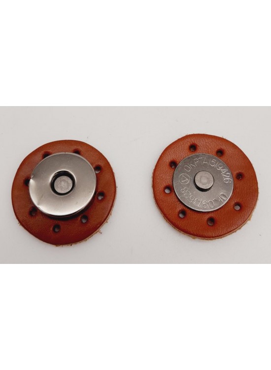 Çanta Aksesuar Gerçek Derili Mıknatıslı Çıtçıt Taba Füme Metalli Çanta Aksesuar Gerçek Derili Mıknatıslı Çıtçıt Taba Füme Metalli