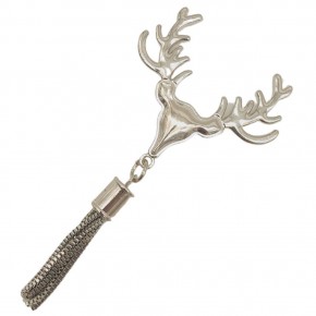 Çanta Aksesuar Gümüş Renk Püsküllü Geyik Model Çanta Süsü