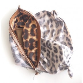 Çanta Aksesuar Leopar 28X28 Cm, Dikilmiş Halde, Fermuarlı Astar