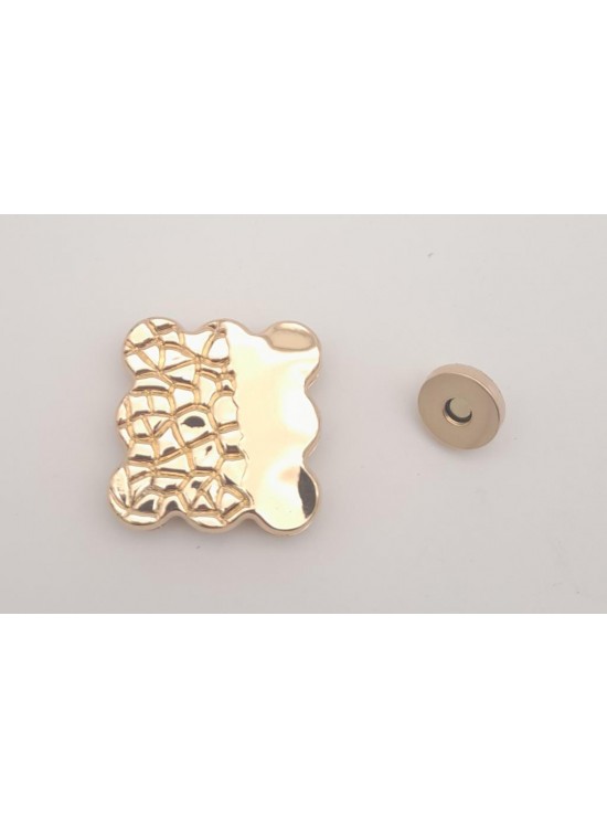 Çanta Aksesuar Light Gold Renk 4.5 cm Mıknatıslı Kilit Çanta Aksesuar Light Gold Renk 4.5 cm Mıknatıslı Kilit