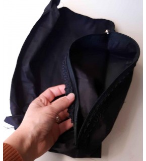 Çanta Aksesuar Siyah 38X38 Cm, Dikilmiş Halde, Fermuarlı Astar