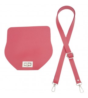 Çanta Aksesuar Suni Deri 21x19 cm Kapaklı ve Ayarlı Saplı Çanta Seti Fuşya Renk Gümüş Metalli