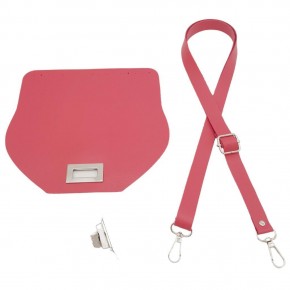 Çanta Aksesuar Suni Deri 21x19 cm Kapaklı ve Ayarlı Saplı Çanta Seti Fuşya Renk Gümüş Metalli
