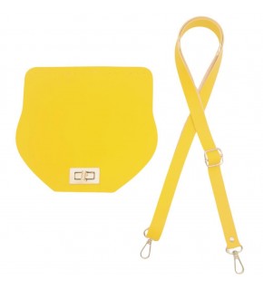 Çanta Aksesuar Suni Deri 21x19 cm Kapaklı ve Ayarlı Saplı Çanta Seti Sarı Renk Gümüş Metalli