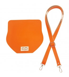 Çanta Aksesuar Suni Deri 21x19 cm Kapaklı ve Ayarlı Saplı Çanta Seti Turuncu Renk Gümüş Metalli