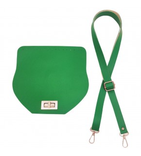 Çanta Aksesuar Suni Deri 21x19 cm Kapaklı ve Ayarlı Saplı Çanta Seti Yeşil Renk Gümüş Metalli