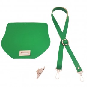 Çanta Aksesuar Suni Deri 21x19 cm Kapaklı ve Ayarlı Saplı Çanta Seti Yeşil Renk Gümüş Metalli