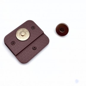 Çanta Aksesuar Vizon Renk  5x4.5 cm Mıknatıslı Mat  Kilit