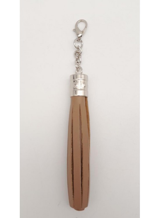 Çanta Aksesuar Vizon Suni Deri Kovanlı Püskül Gümüş Metalli