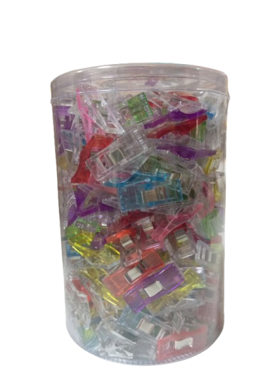 Asetat Kutulu Plastik Mandal Kıskaç 200 Lü Asetat Kutulu Plastik Mandal Kıskaç 200 Lü