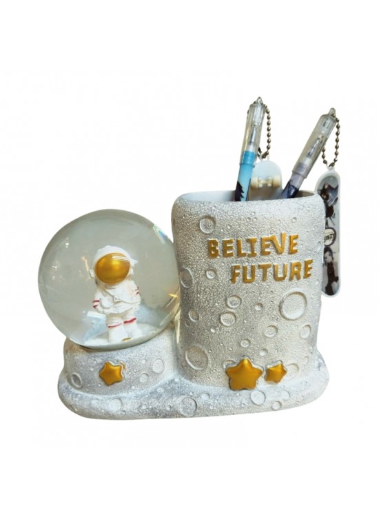 Astronot Kalemlikli Cam Küre 16 - Süs Eşyası Astronot Kalemlikli Cam Küre 16 - Süs Eşyası