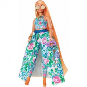 Barbie Extra Şık Bebek Ve Yavru Kedisi HHN14