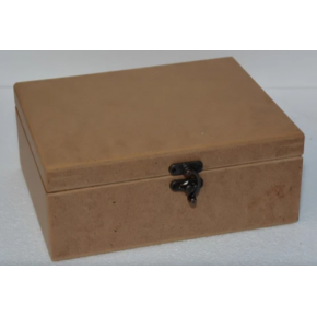 Dikdörtgen Bölmeli Çizgili  25X16X(10)